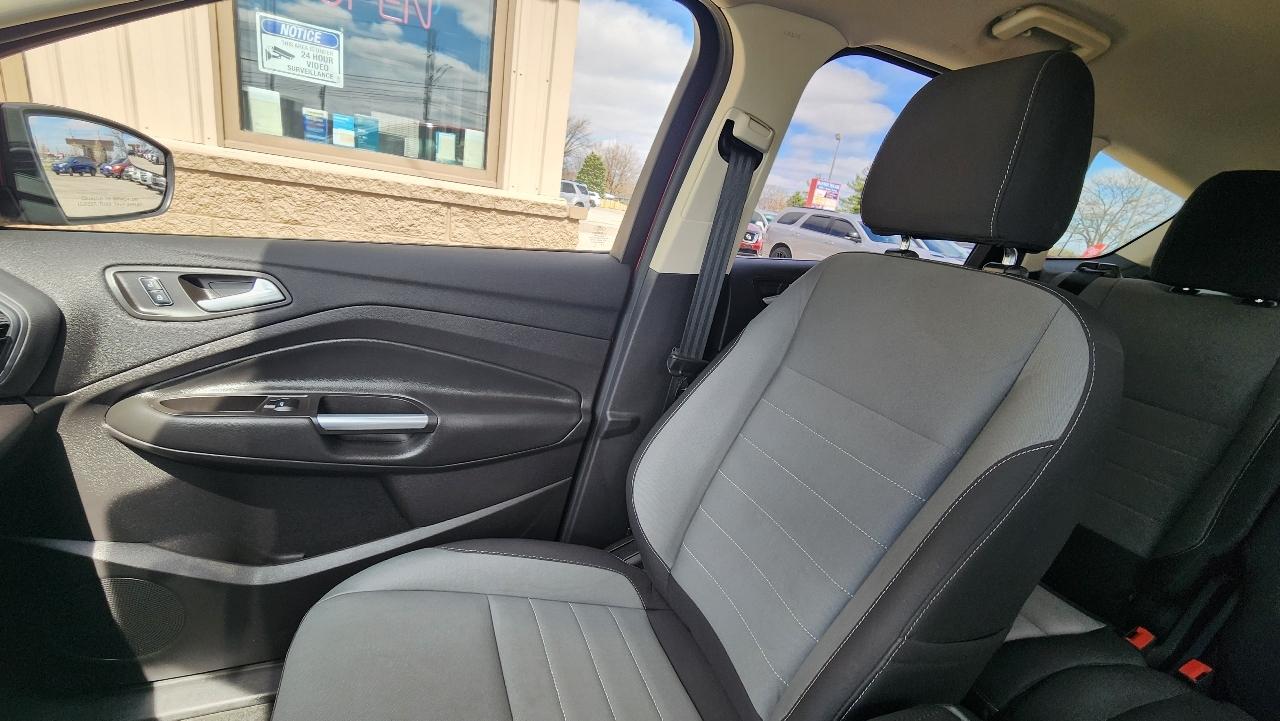 Ford Escape SE FWD 2016