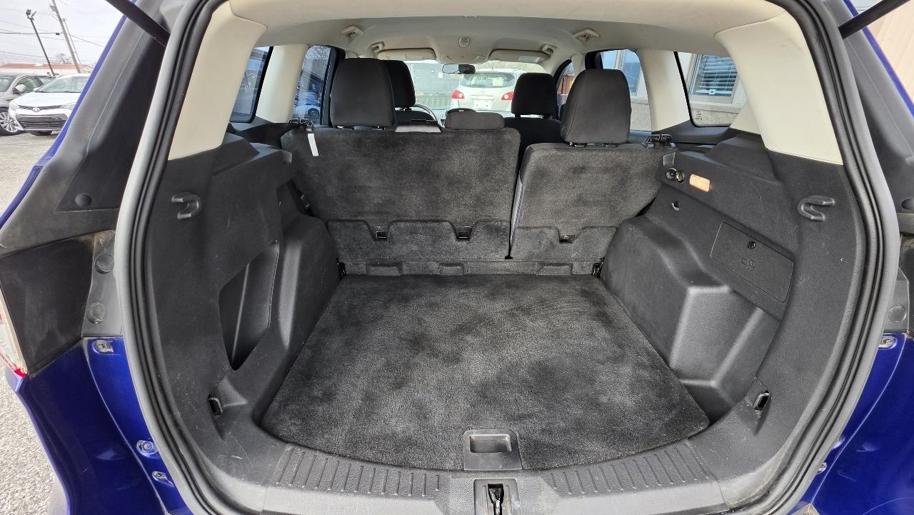 Ford Escape S FWD 2014