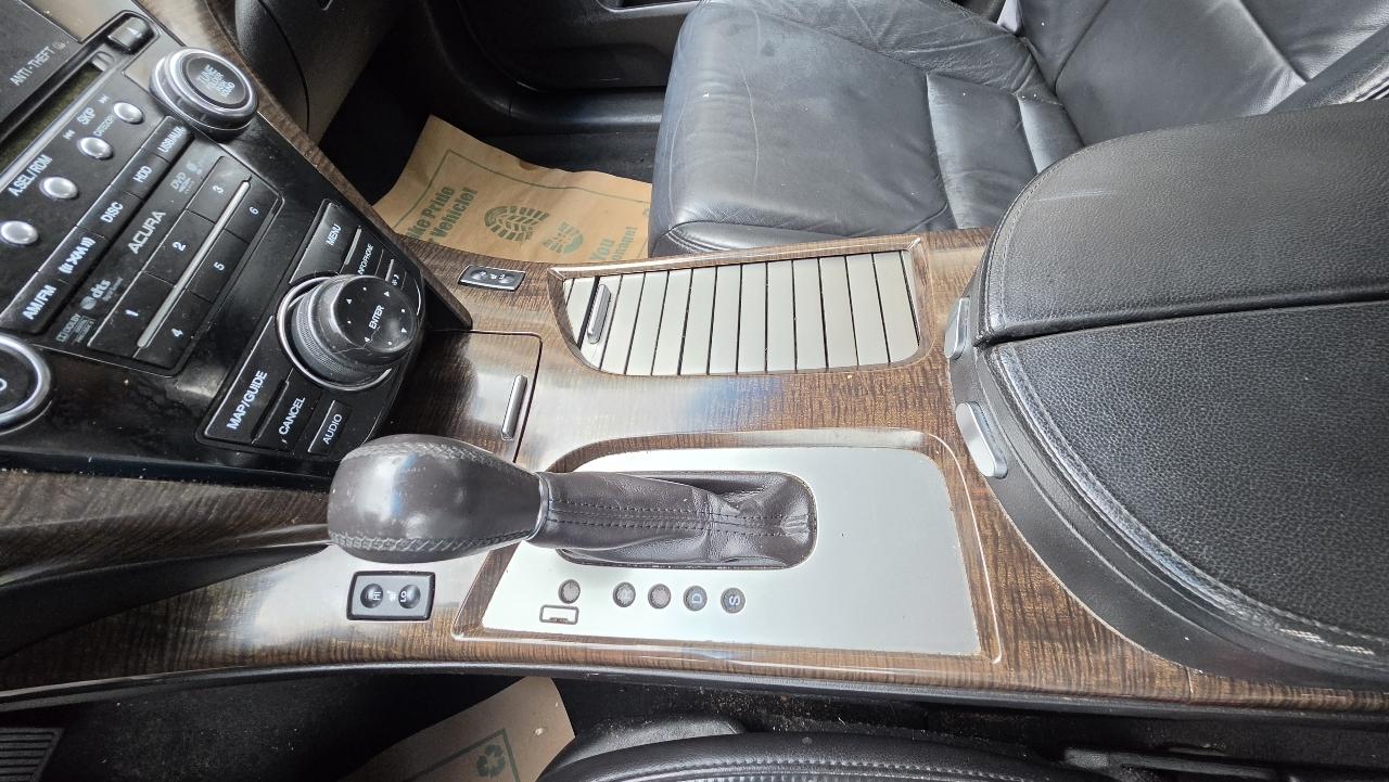 Acura MDX 6-Spd AT w/Tech Package 2013