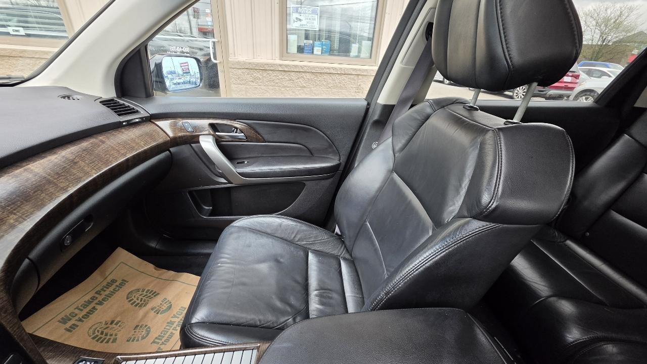 Acura MDX 6-Spd AT w/Tech Package 2013