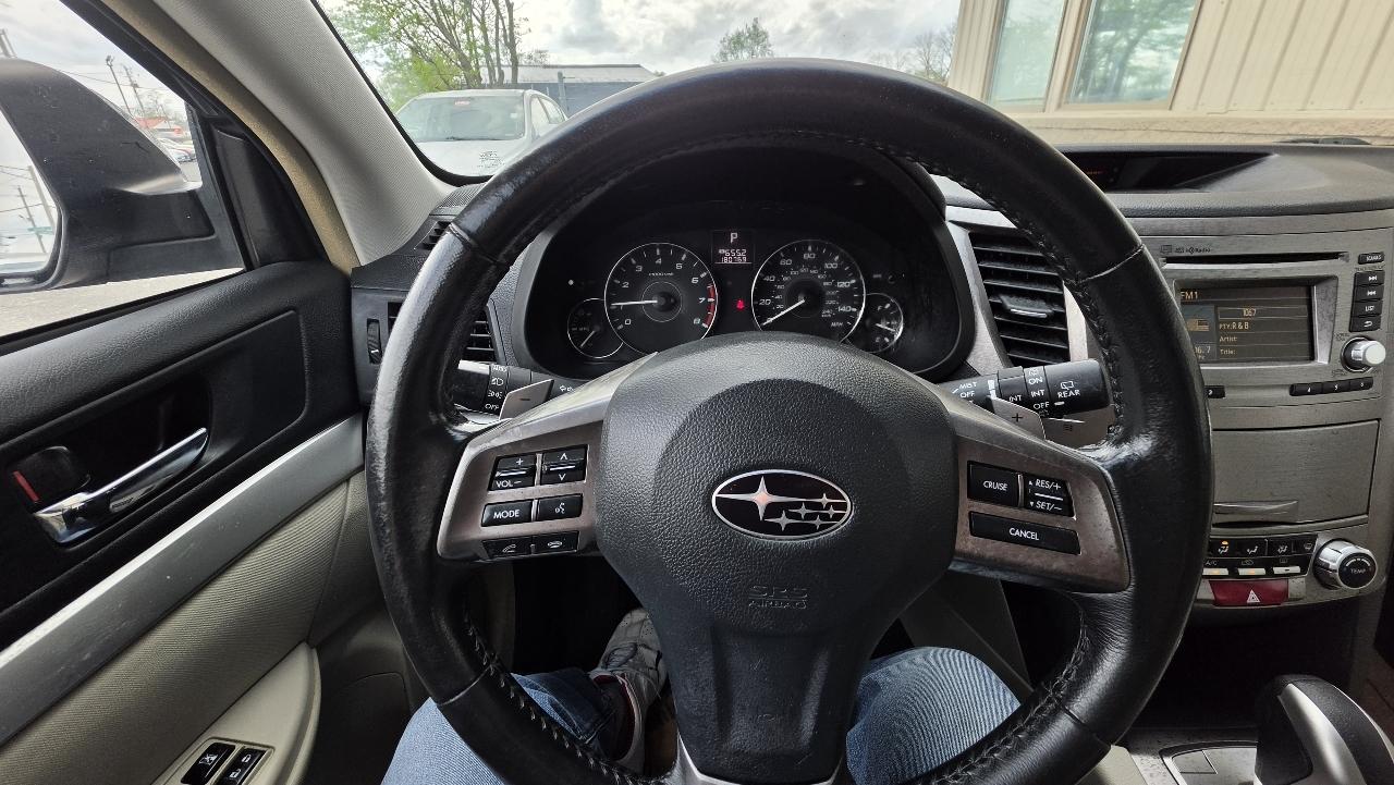 Subaru Outback 2.5i Premium 2012