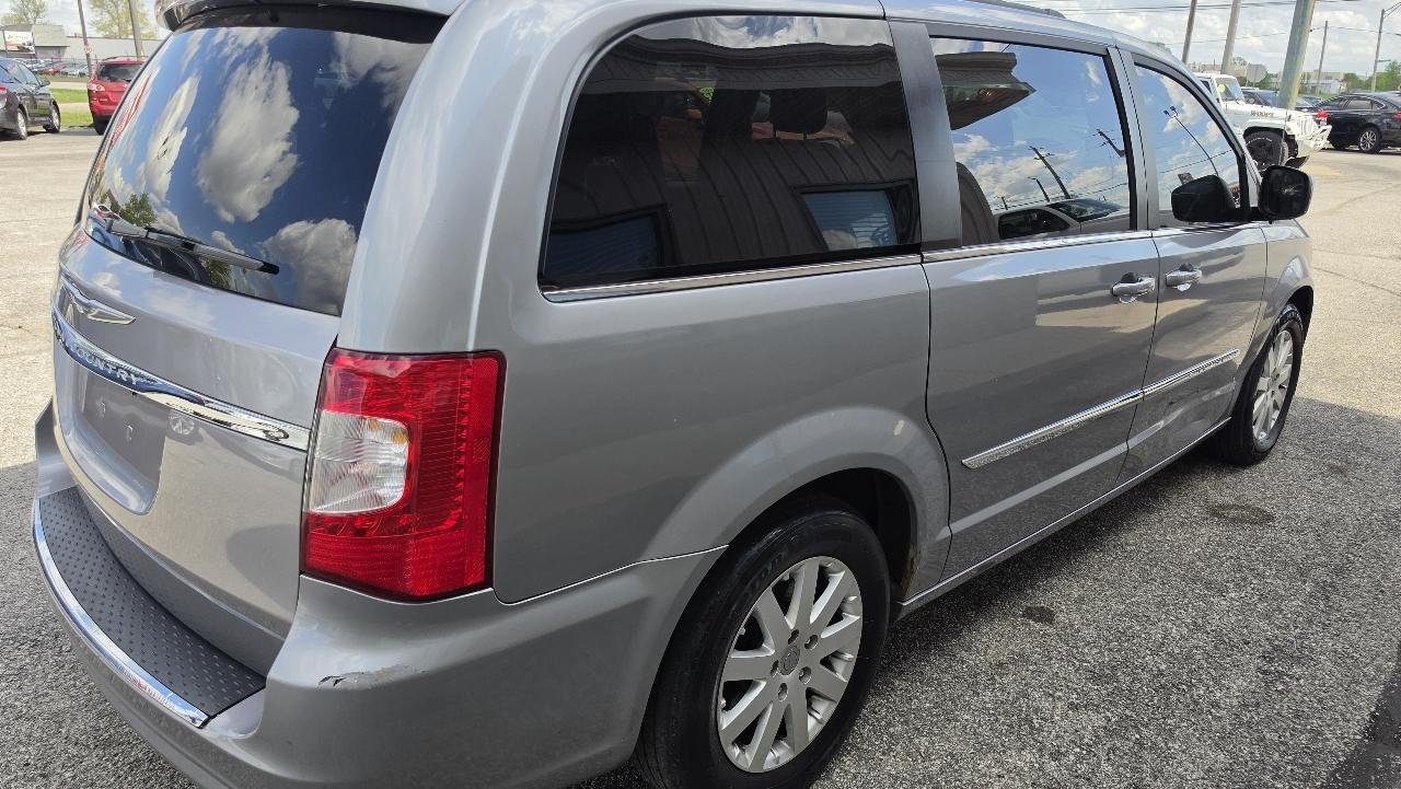 Chrysler Town & Country Touring 2014