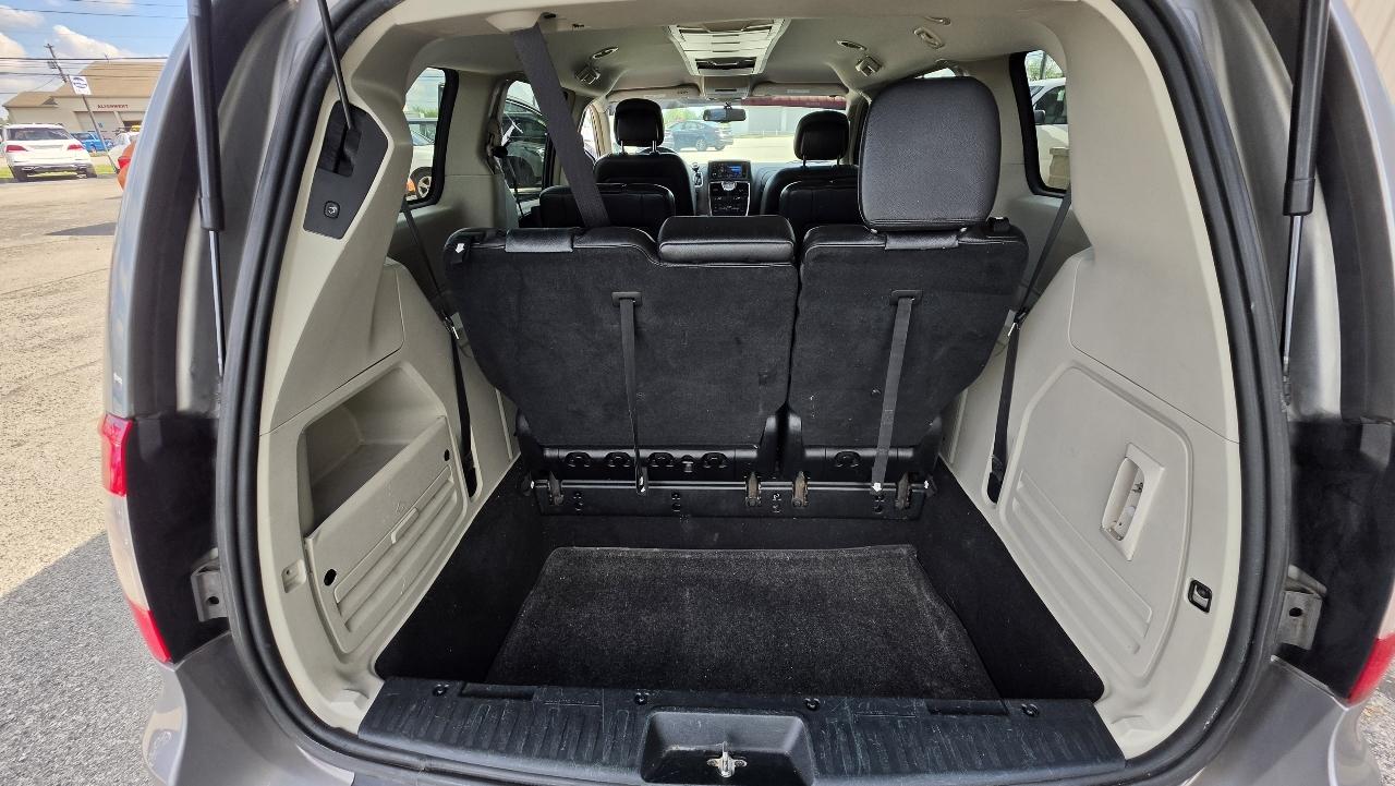 Chrysler Town & Country Touring 2014