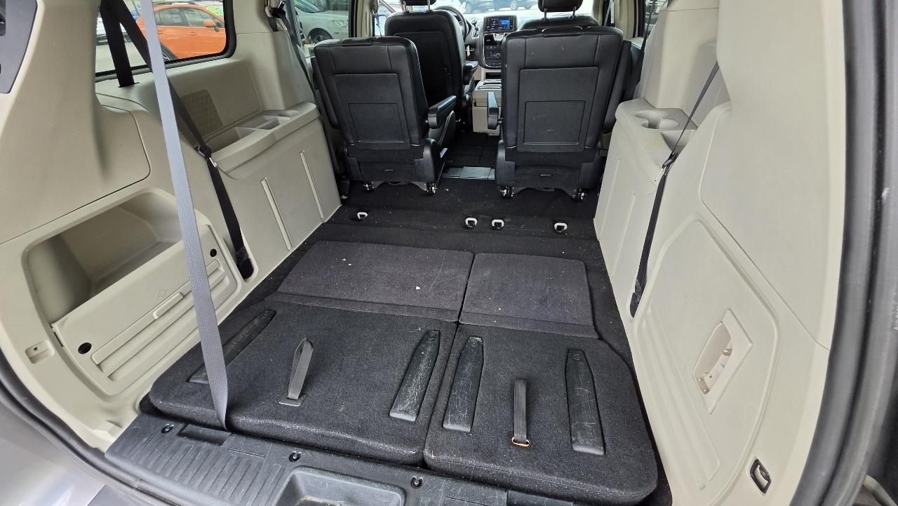 Chrysler Town & Country Touring 2014