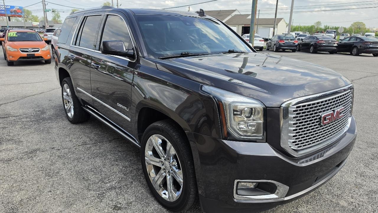 GMC Yukon Denali 4WD 2017