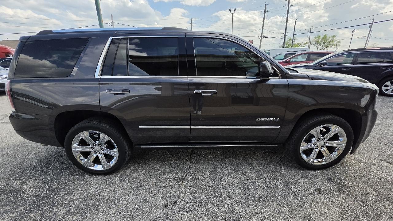 GMC Yukon Denali 4WD 2017