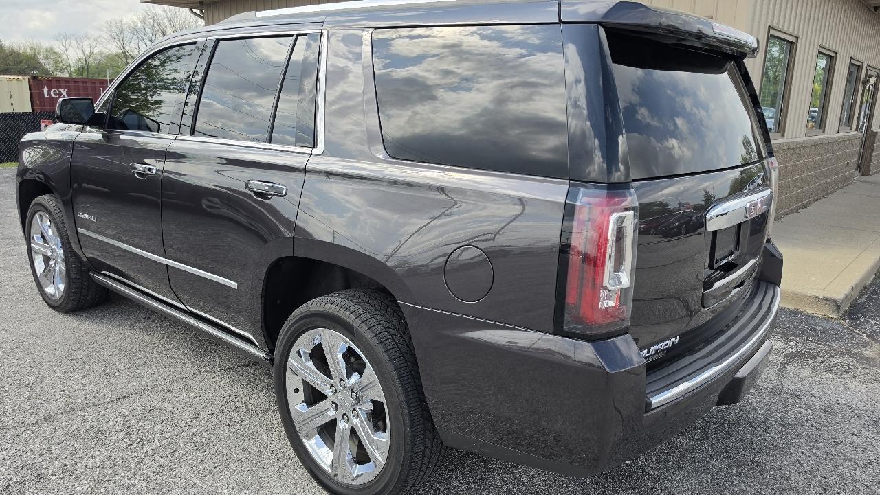 GMC Yukon Denali 4WD 2017