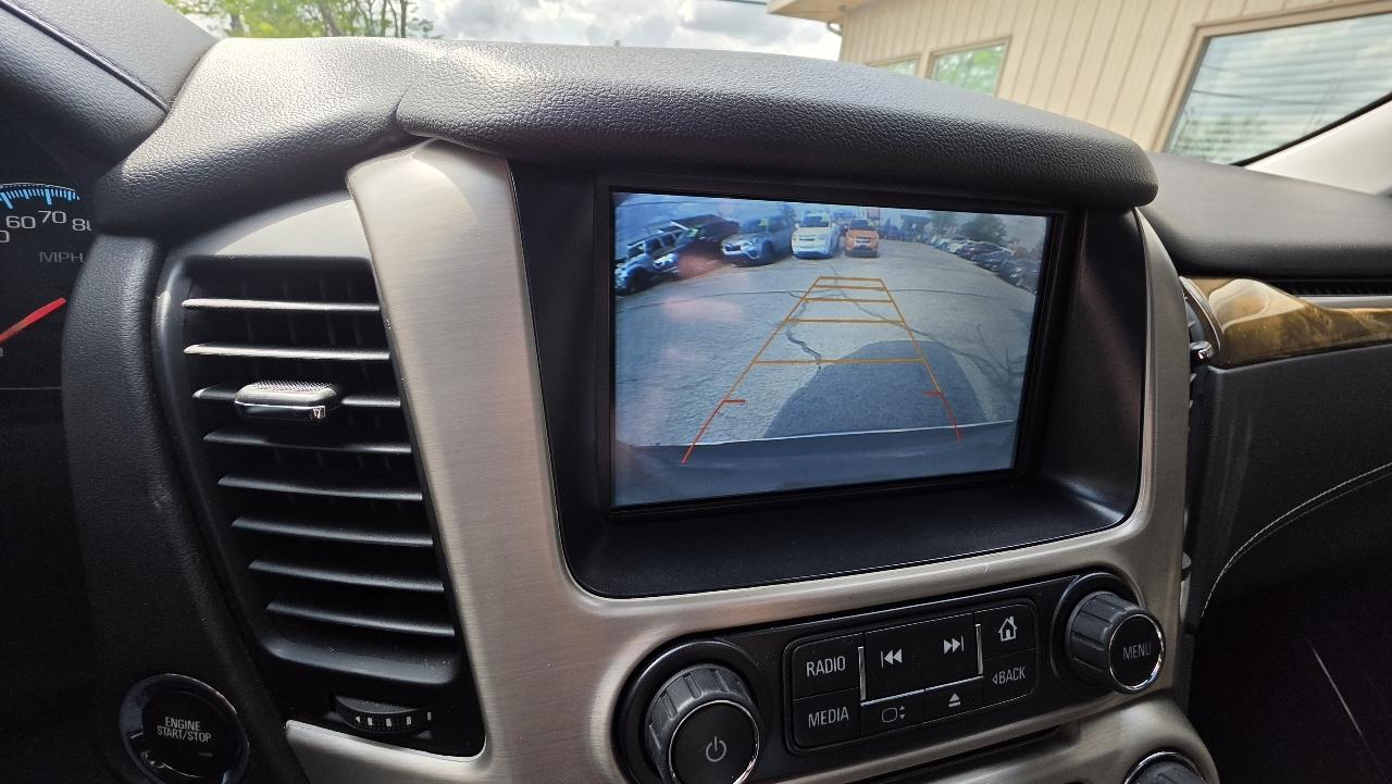 GMC Yukon Denali 4WD 2017