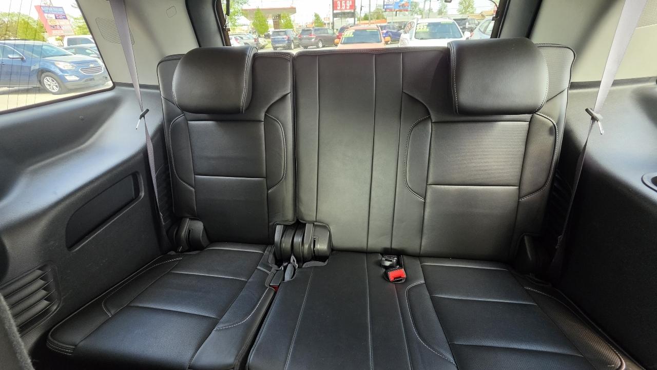 GMC Yukon Denali 4WD 2017