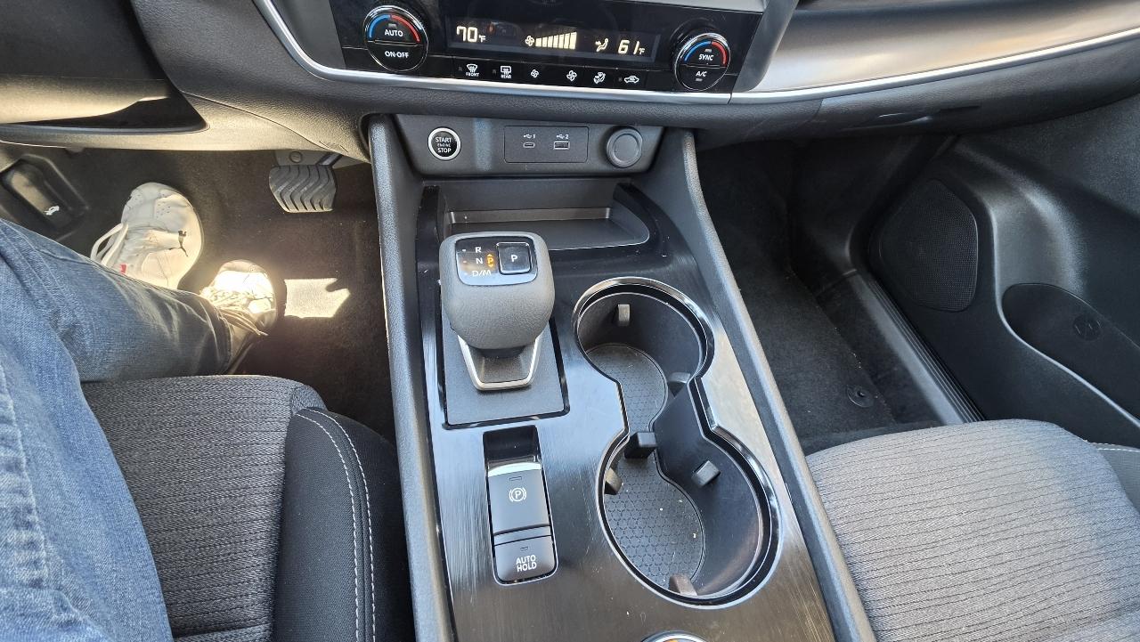 Nissan Rogue SV AWD 2023
