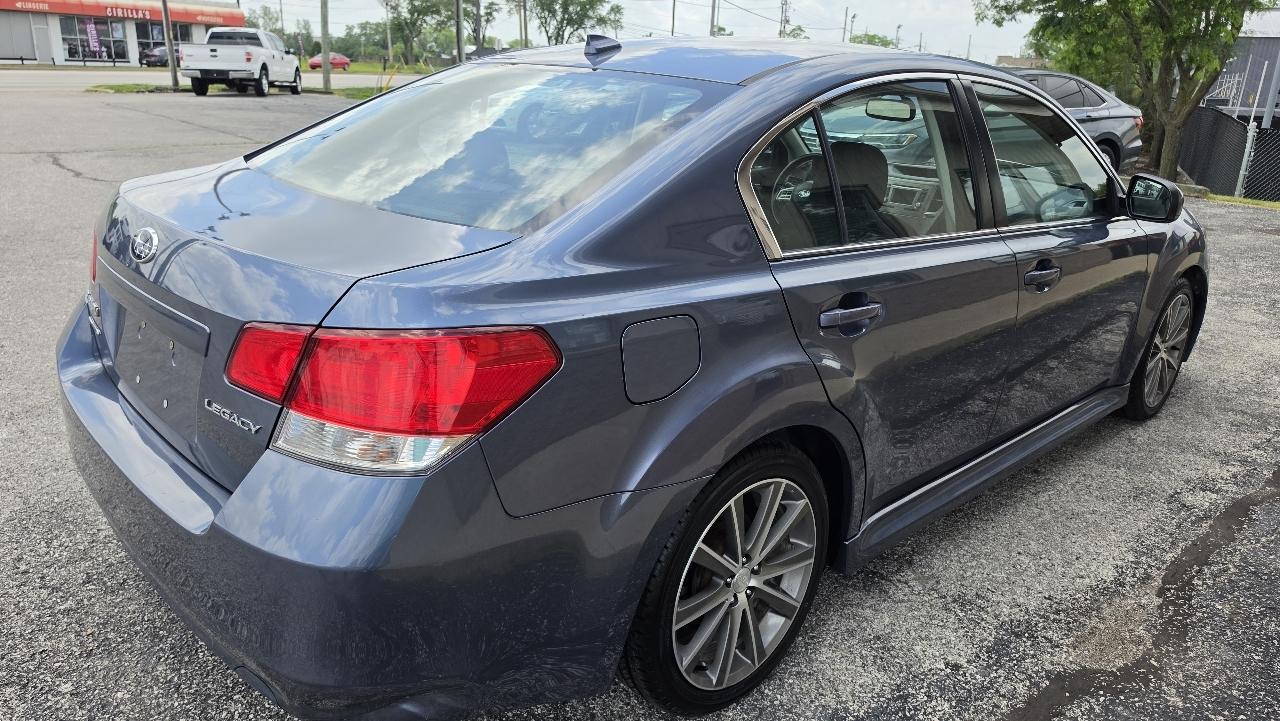 Subaru Legacy 2.5i Premium 2014