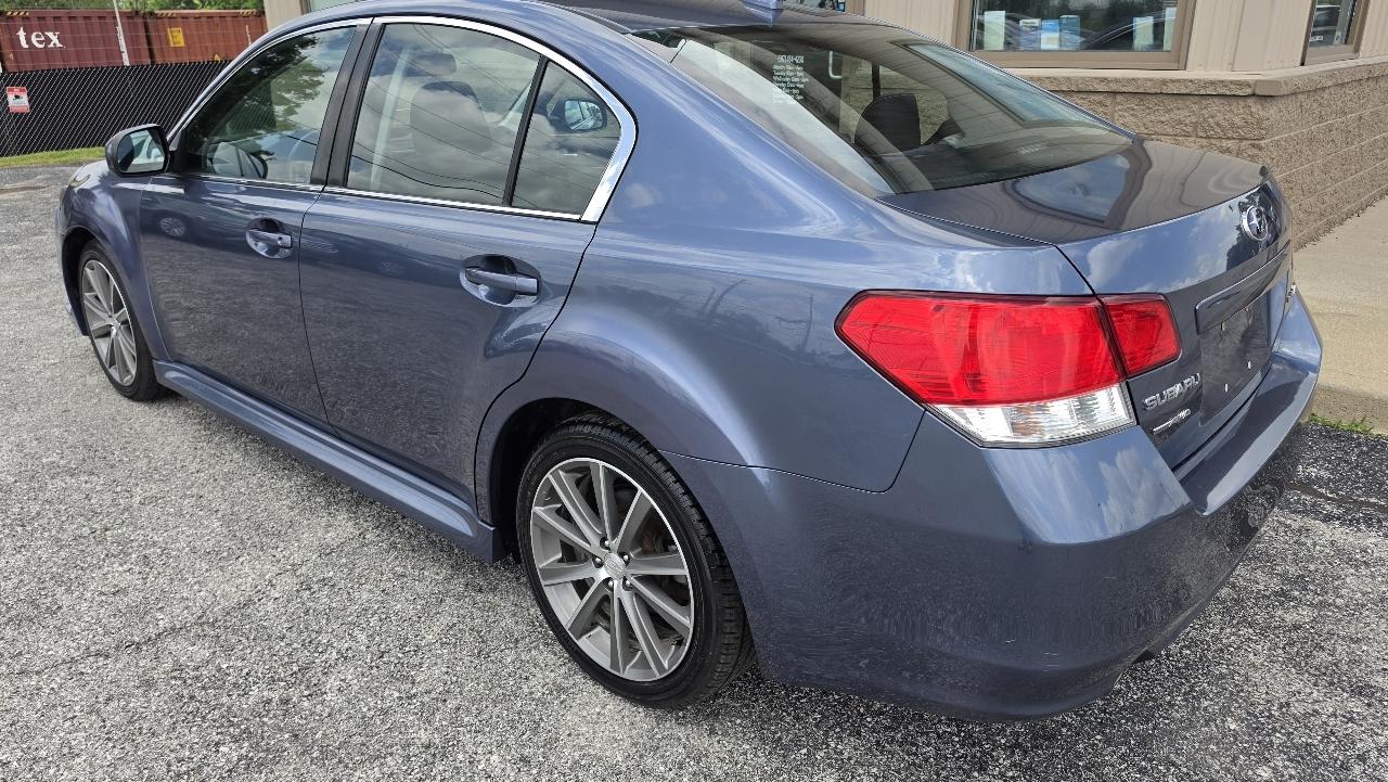 Subaru Legacy 2.5i Premium 2014