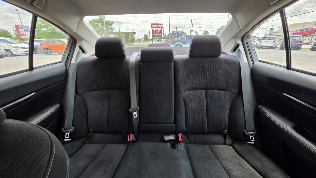 Subaru Legacy 2.5i Premium 2014