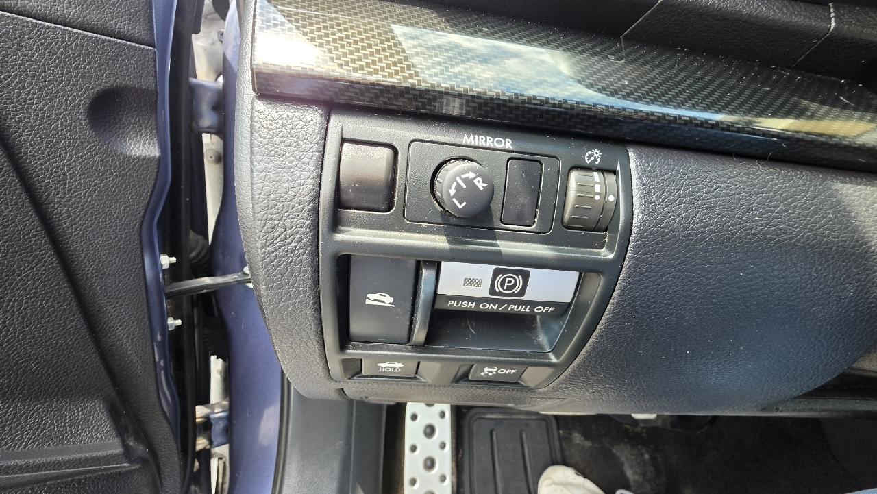 Subaru Legacy 2.5i Premium 2014