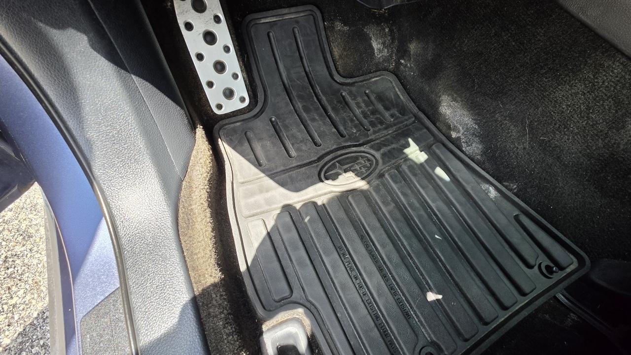 Subaru Legacy 2.5i Premium 2014