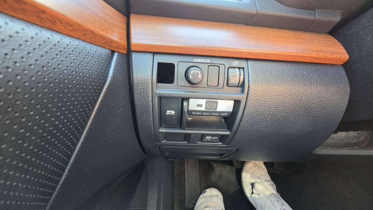 Subaru Outback 2.5i Limited 2014