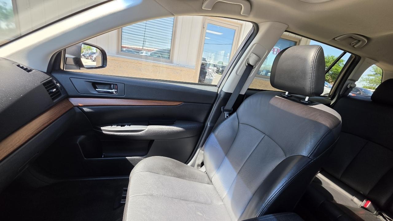 Subaru Outback 2.5i Limited 2014