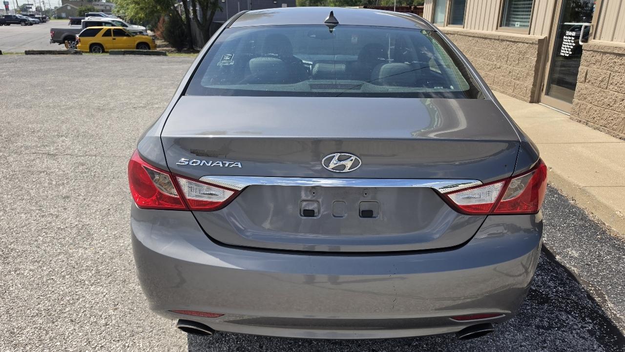 Hyundai Sonata Limited Auto 2013