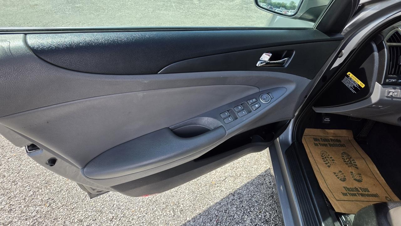 Hyundai Sonata Limited Auto 2013