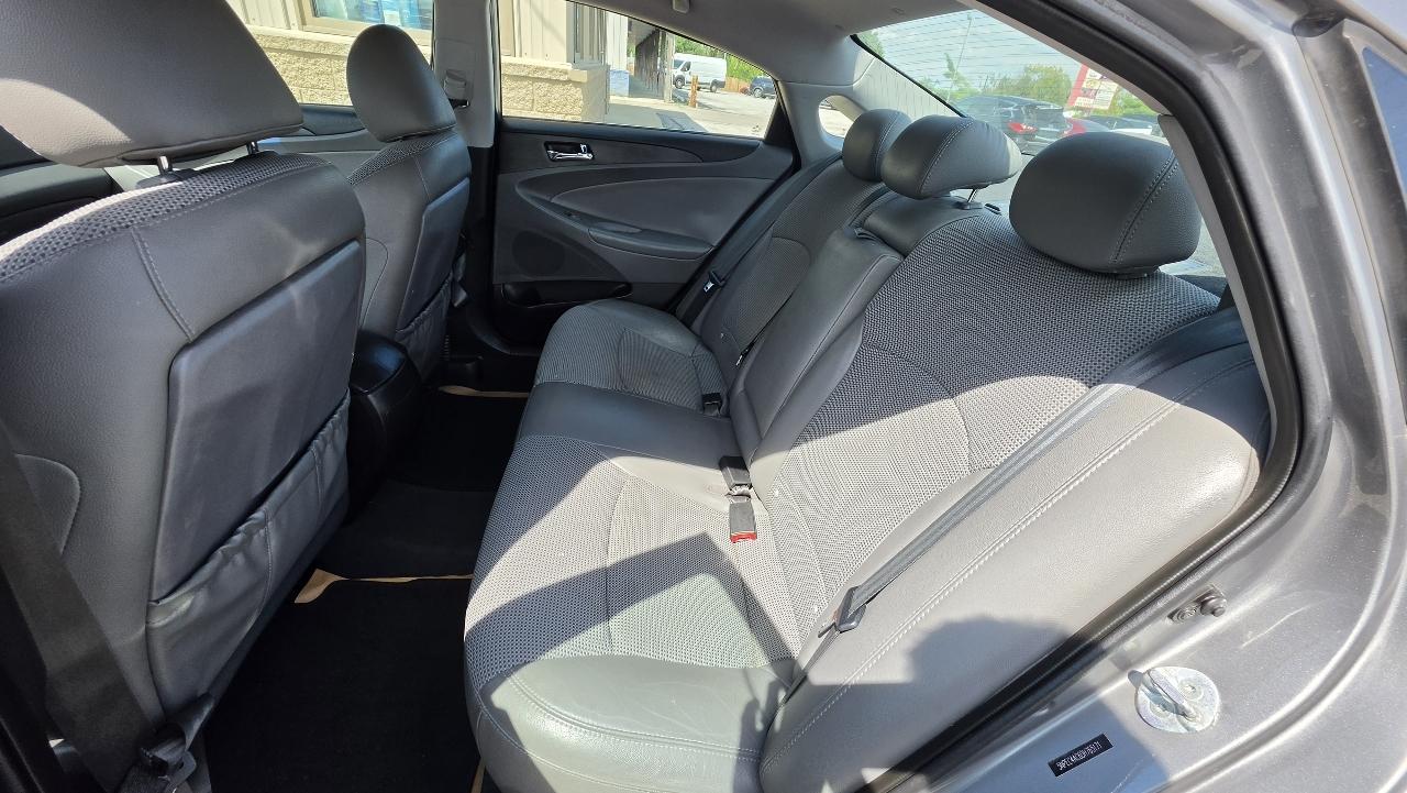 Hyundai Sonata Limited Auto 2013