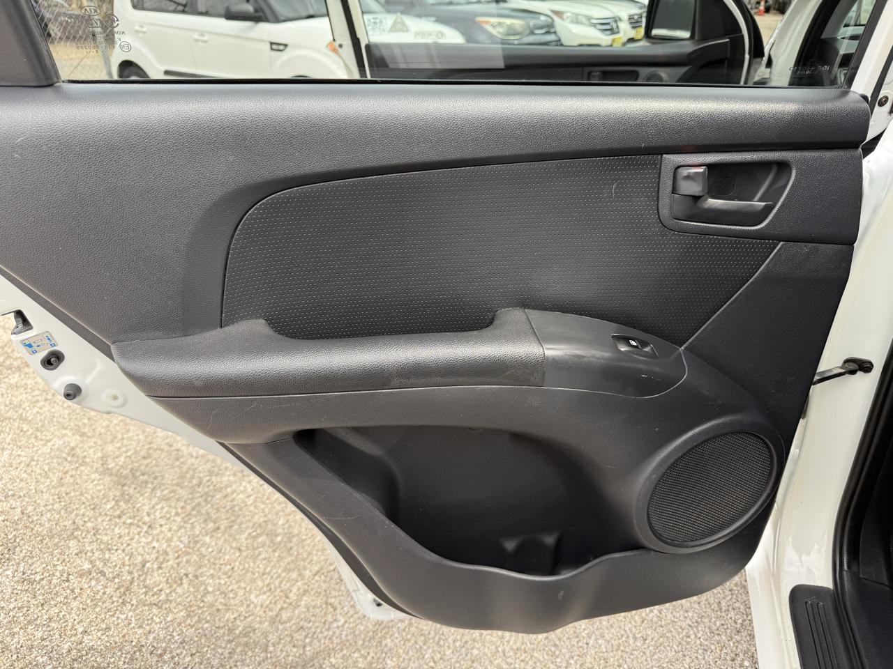 Kia Sportage 2WD 4dr I4 Auto LX 2009