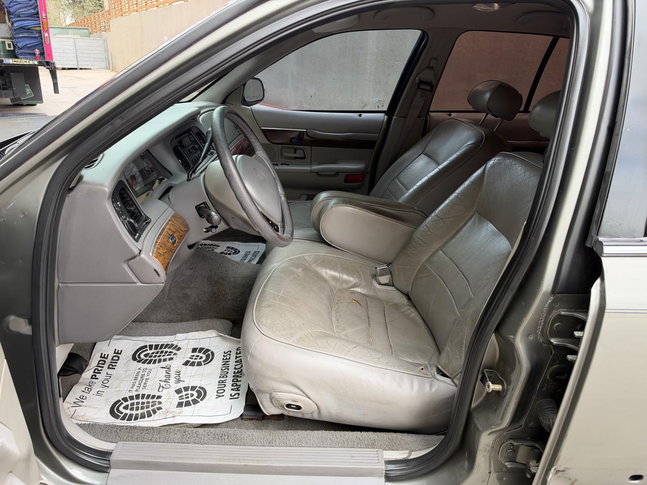 Mercury Grand Marquis 4dr Sdn LS 2000