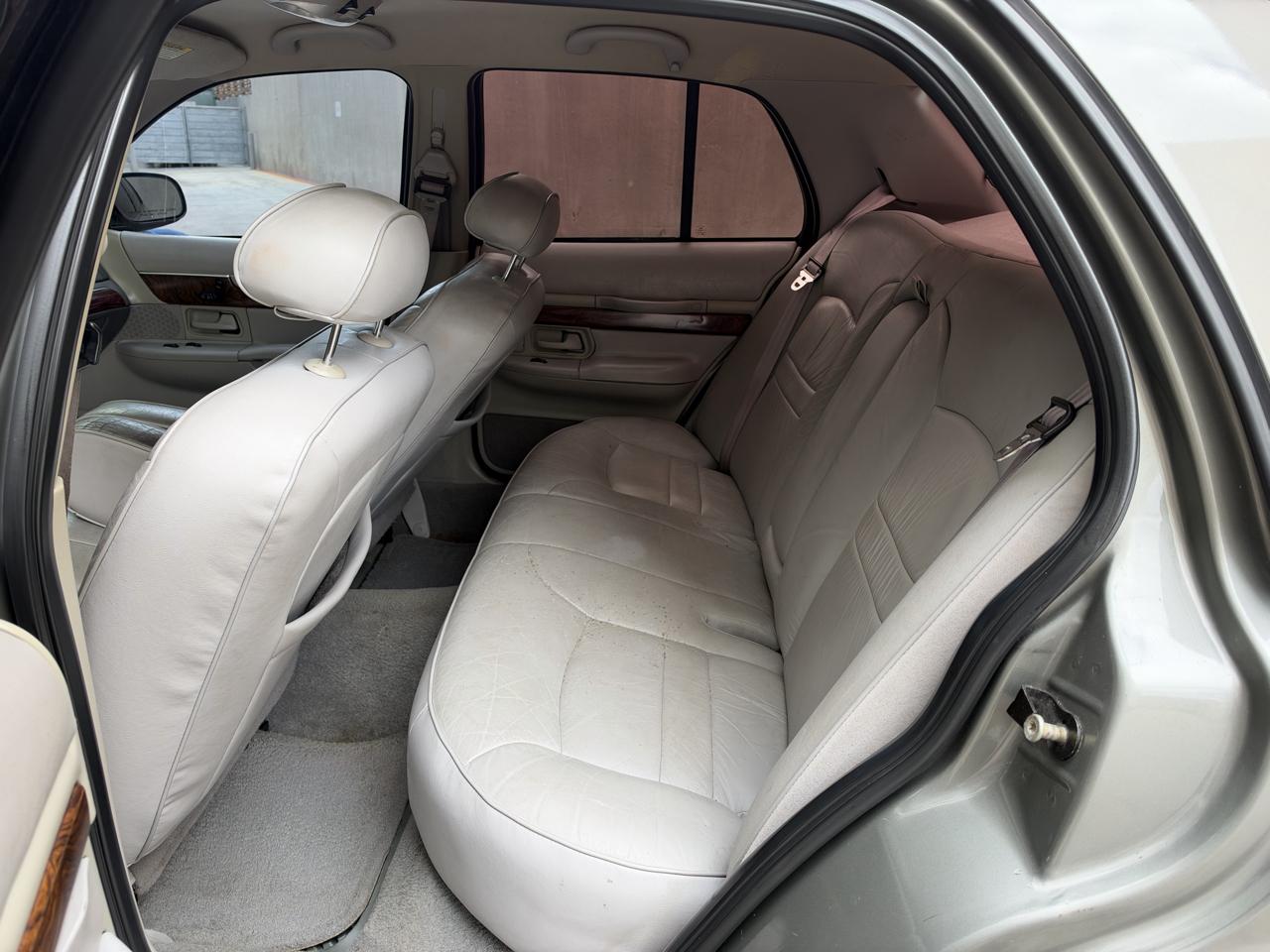 Mercury Grand Marquis 4dr Sdn LS 2000