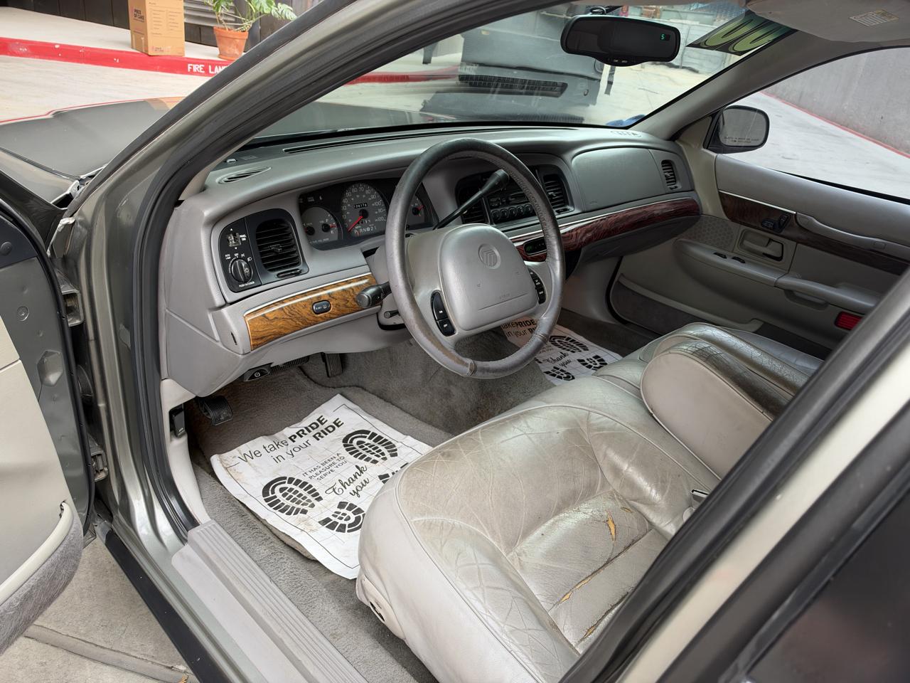 Mercury Grand Marquis 4dr Sdn LS 2000