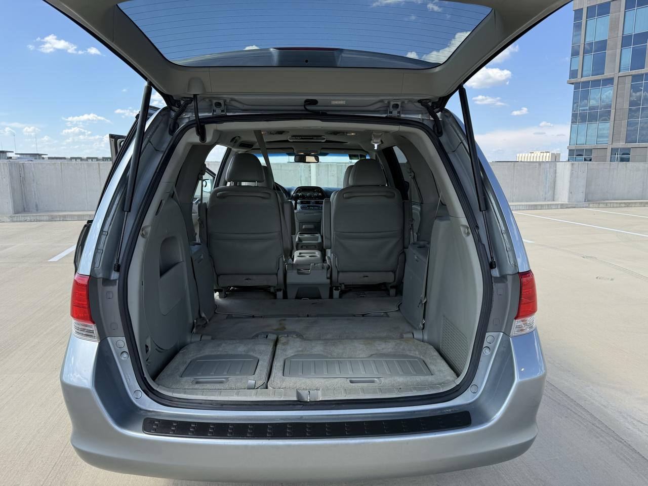 Honda Odyssey 5dr EX-L w/RES 2010