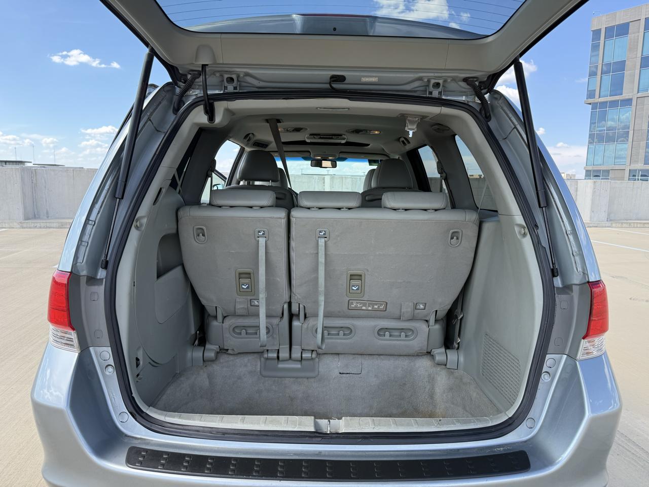 Honda Odyssey 5dr EX-L w/RES 2010