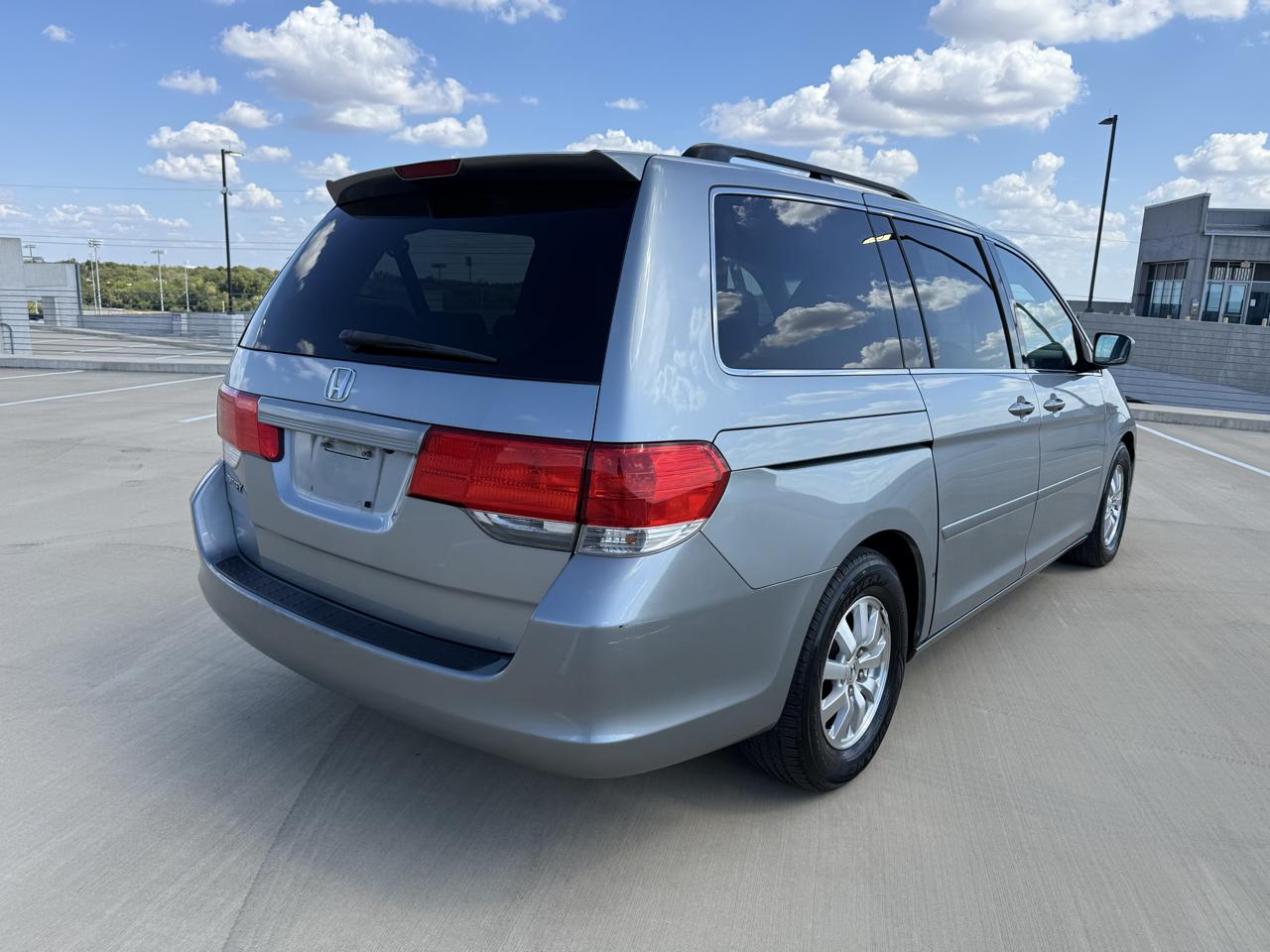Honda Odyssey 5dr EX-L w/RES 2010