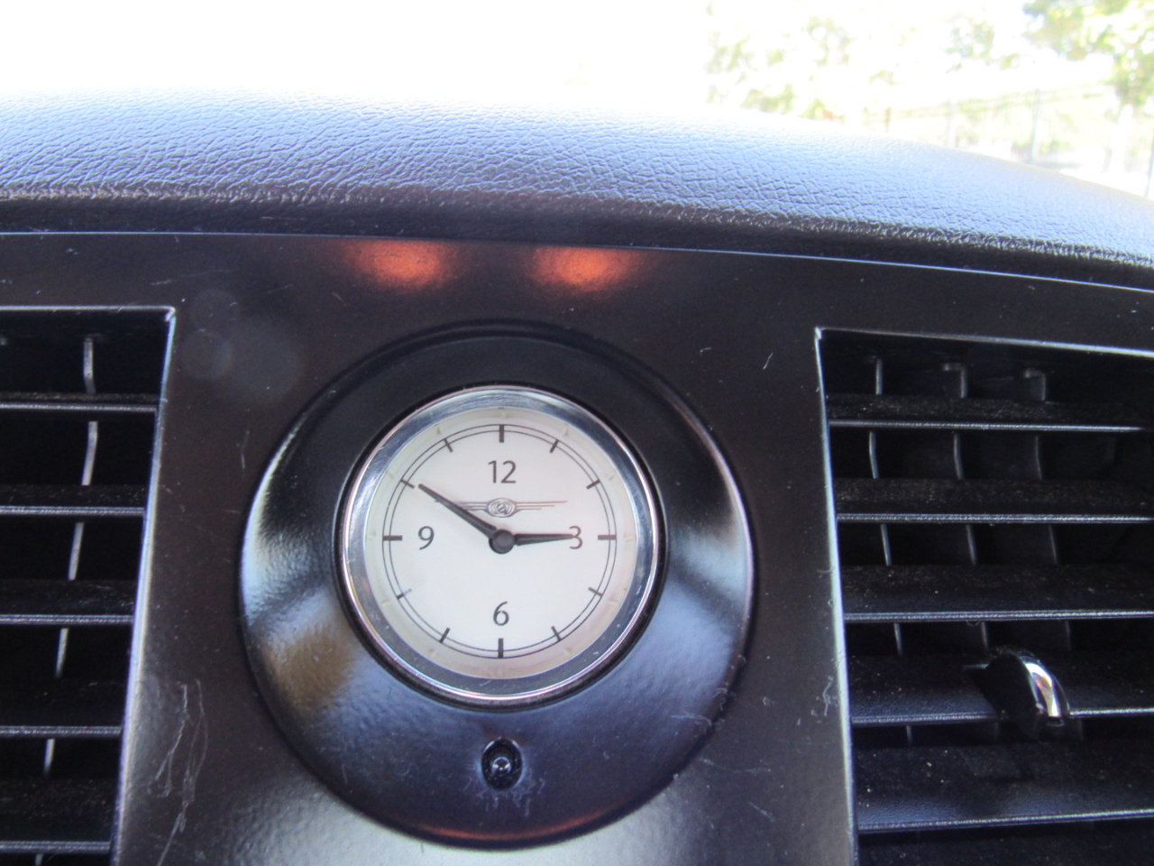 Chrysler 300 4dr Sdn 300 *Ltd Avail* 2005 Chrysler 300 4dr Sdn 300 *Ltd Avail* 2005