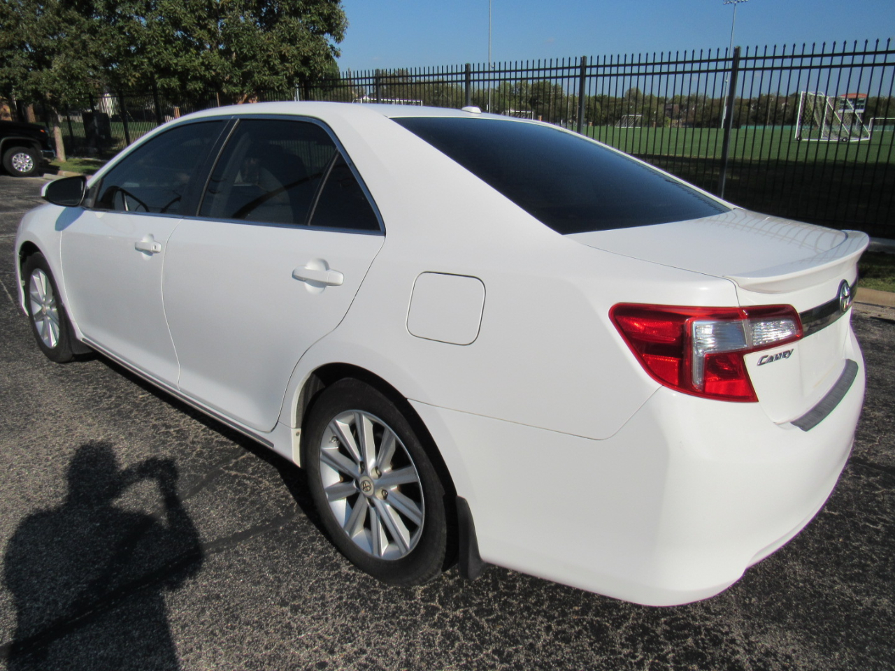Toyota Camry 4dr Sdn I4 Auto XLE (Natl) 2013 Toyota Camry 4dr Sdn I4 Auto XLE (Natl) 2013