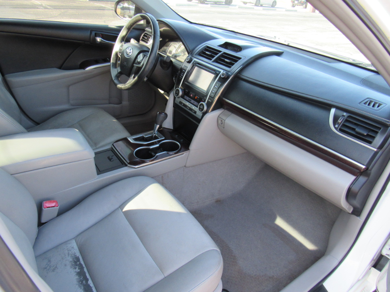 Toyota Camry 4dr Sdn I4 Auto XLE (Natl) 2013 Toyota Camry 4dr Sdn I4 Auto XLE (Natl) 2013