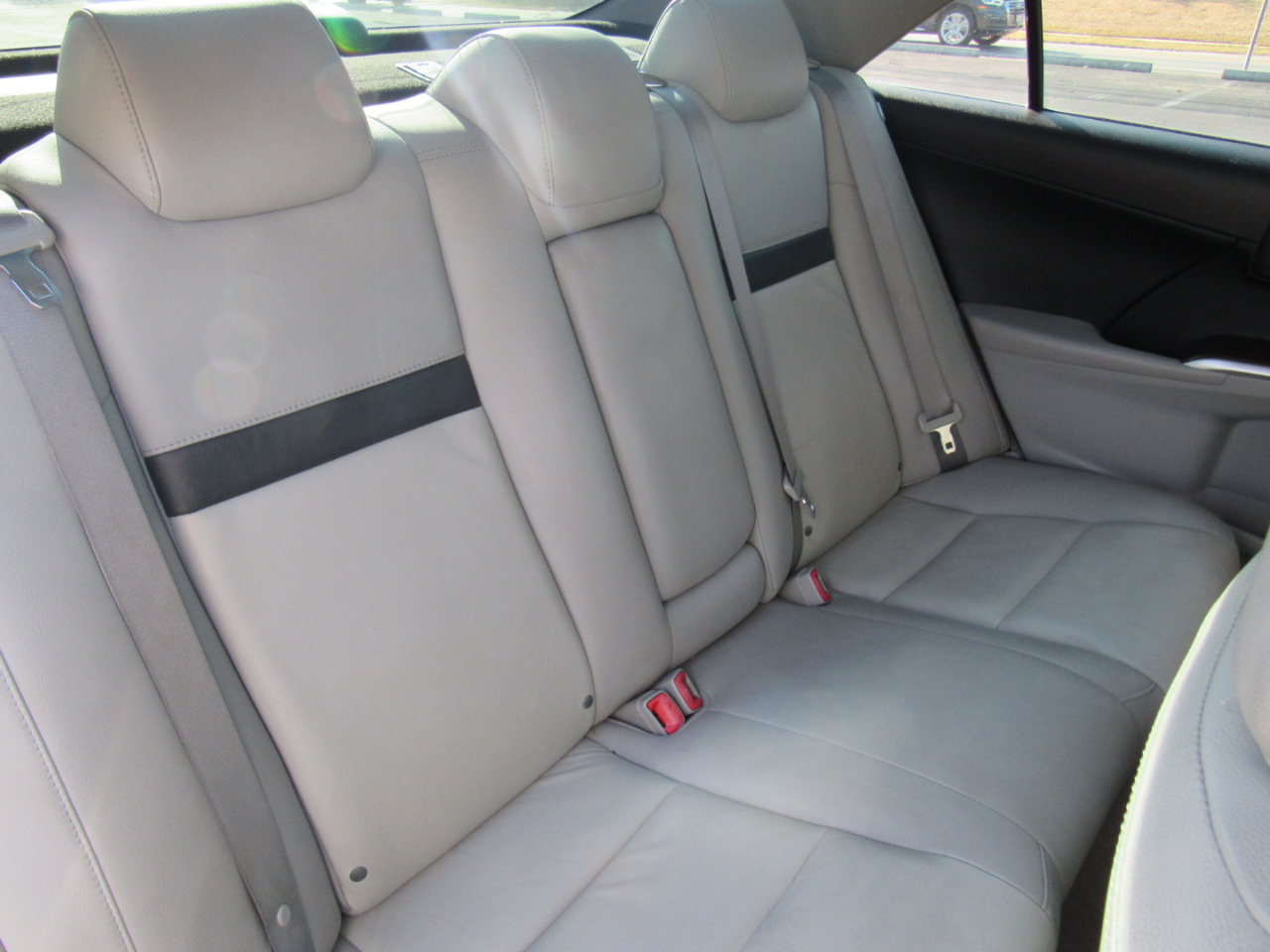 Toyota Camry 4dr Sdn I4 Auto XLE (Natl) 2013 Toyota Camry 4dr Sdn I4 Auto XLE (Natl) 2013