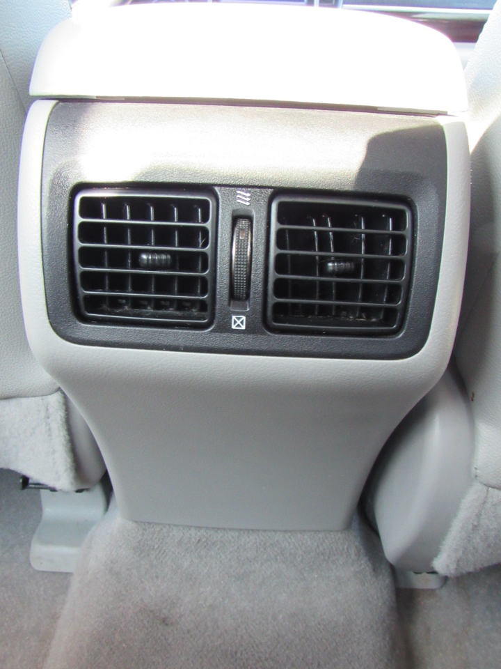 Toyota Camry 4dr Sdn I4 Auto XLE (Natl) 2013 Toyota Camry 4dr Sdn I4 Auto XLE (Natl) 2013