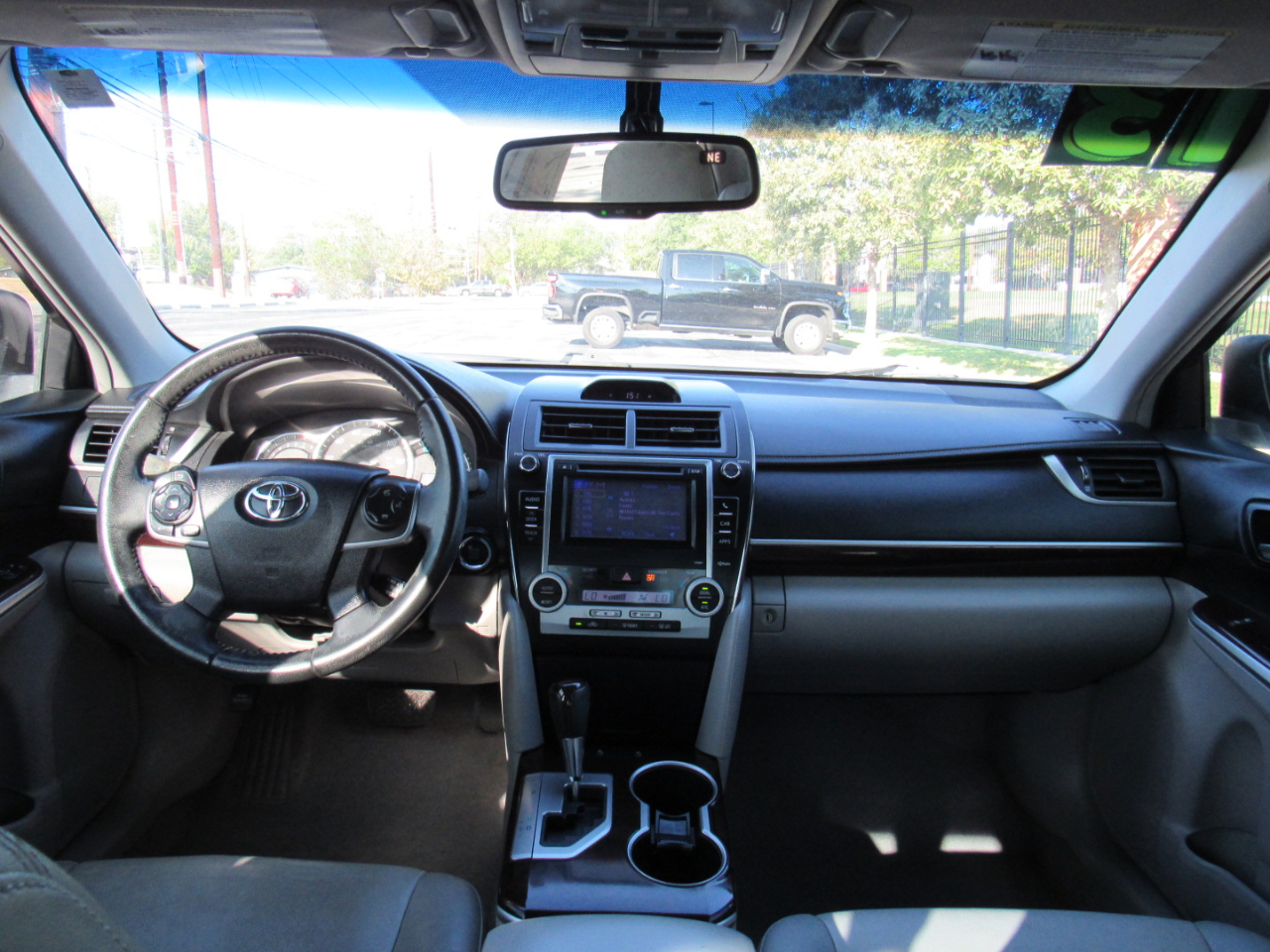 Toyota Camry 4dr Sdn I4 Auto XLE (Natl) 2013 Toyota Camry 4dr Sdn I4 Auto XLE (Natl) 2013