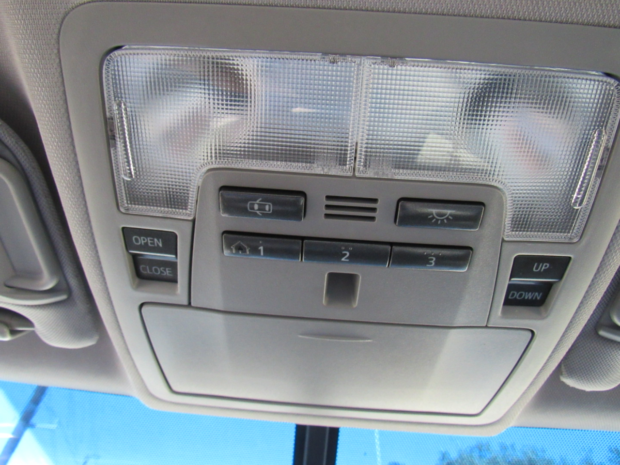 Toyota Camry 4dr Sdn I4 Auto XLE (Natl) 2013 Toyota Camry 4dr Sdn I4 Auto XLE (Natl) 2013