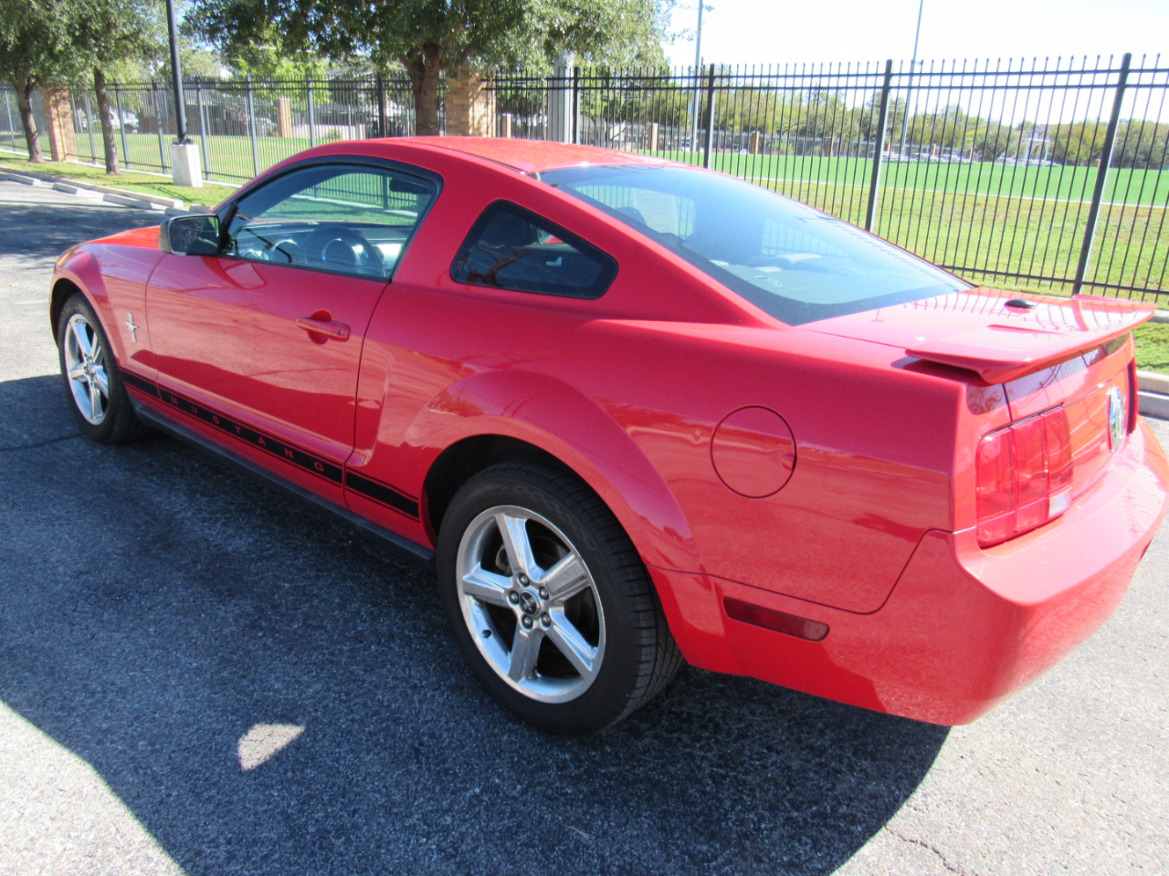 Ford Mustang 2dr Cpe Premium 2008 Ford Mustang 2dr Cpe Premium 2008