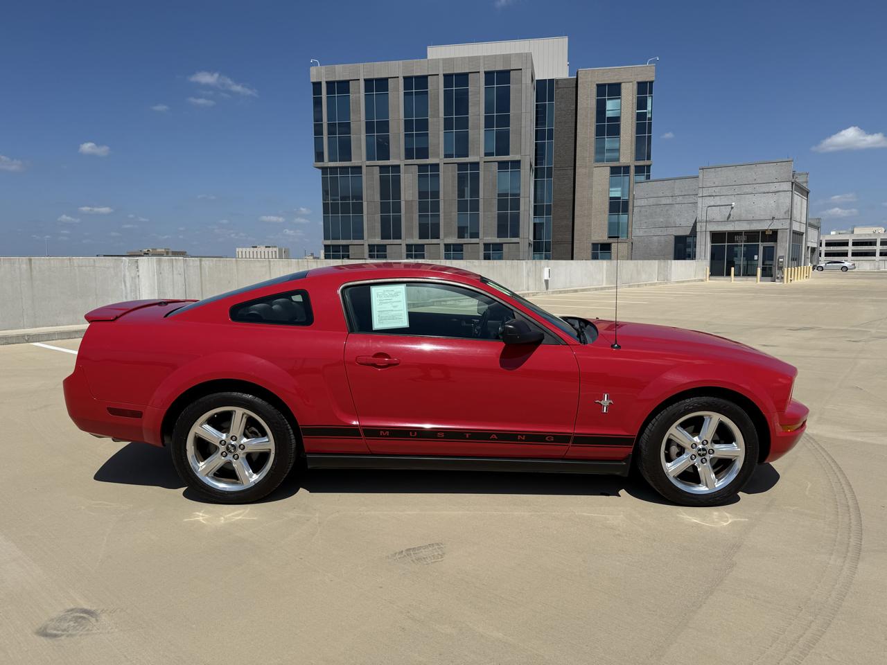 Ford Mustang 2dr Cpe Premium 2008