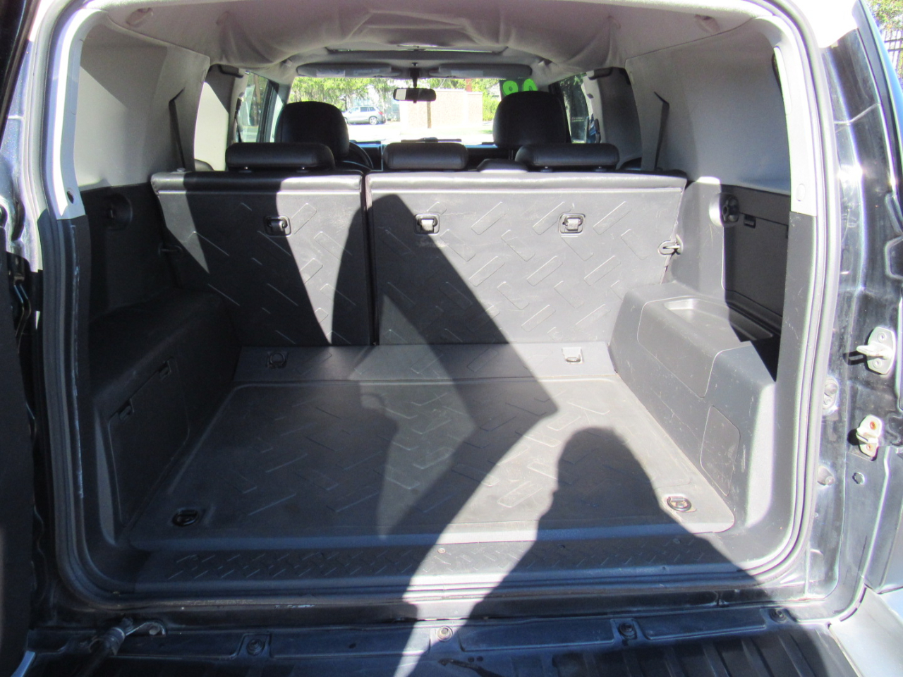 Toyota FJ Cruiser RWD 4dr Auto (Natl) 2008 Toyota FJ Cruiser RWD 4dr Auto (Natl) 2008