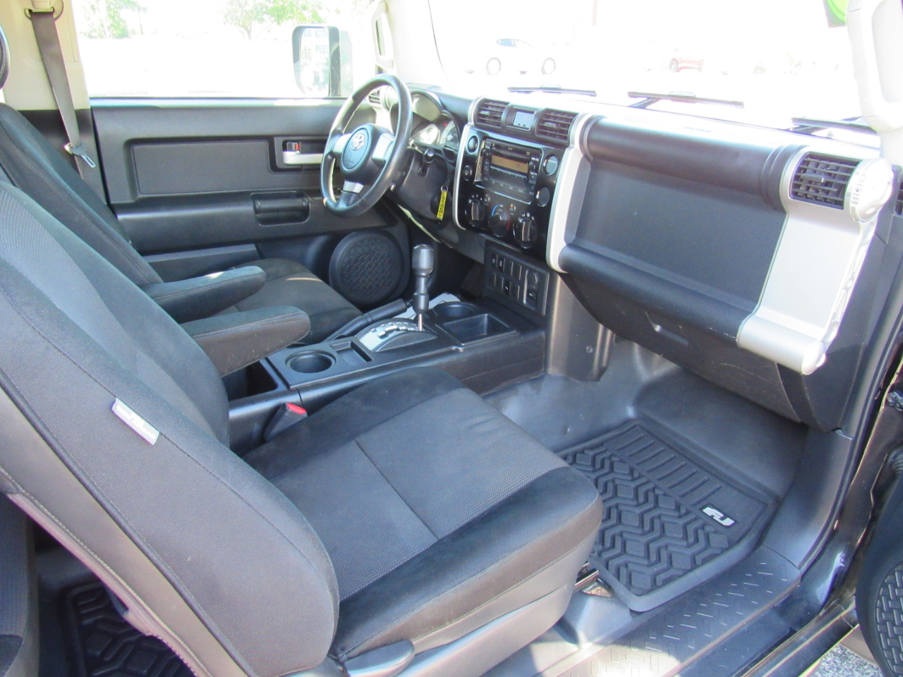 Toyota FJ Cruiser RWD 4dr Auto (Natl) 2008 Toyota FJ Cruiser RWD 4dr Auto (Natl) 2008