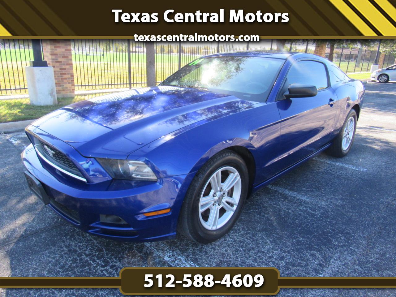 2014 Ford Mustang 2dr Cpe V6