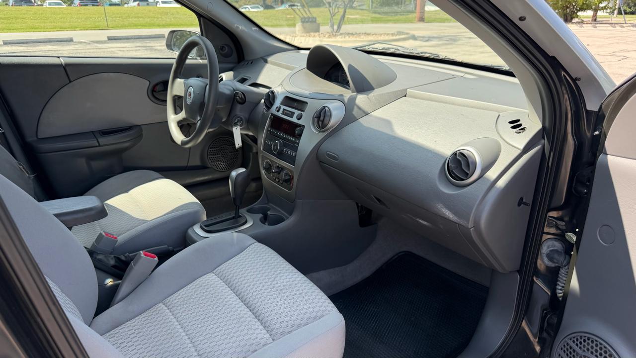 Saturn ION 4dr Sdn Auto ION 2 2007