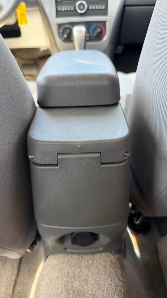 Saturn ION 4dr Sdn Auto ION 2 2007