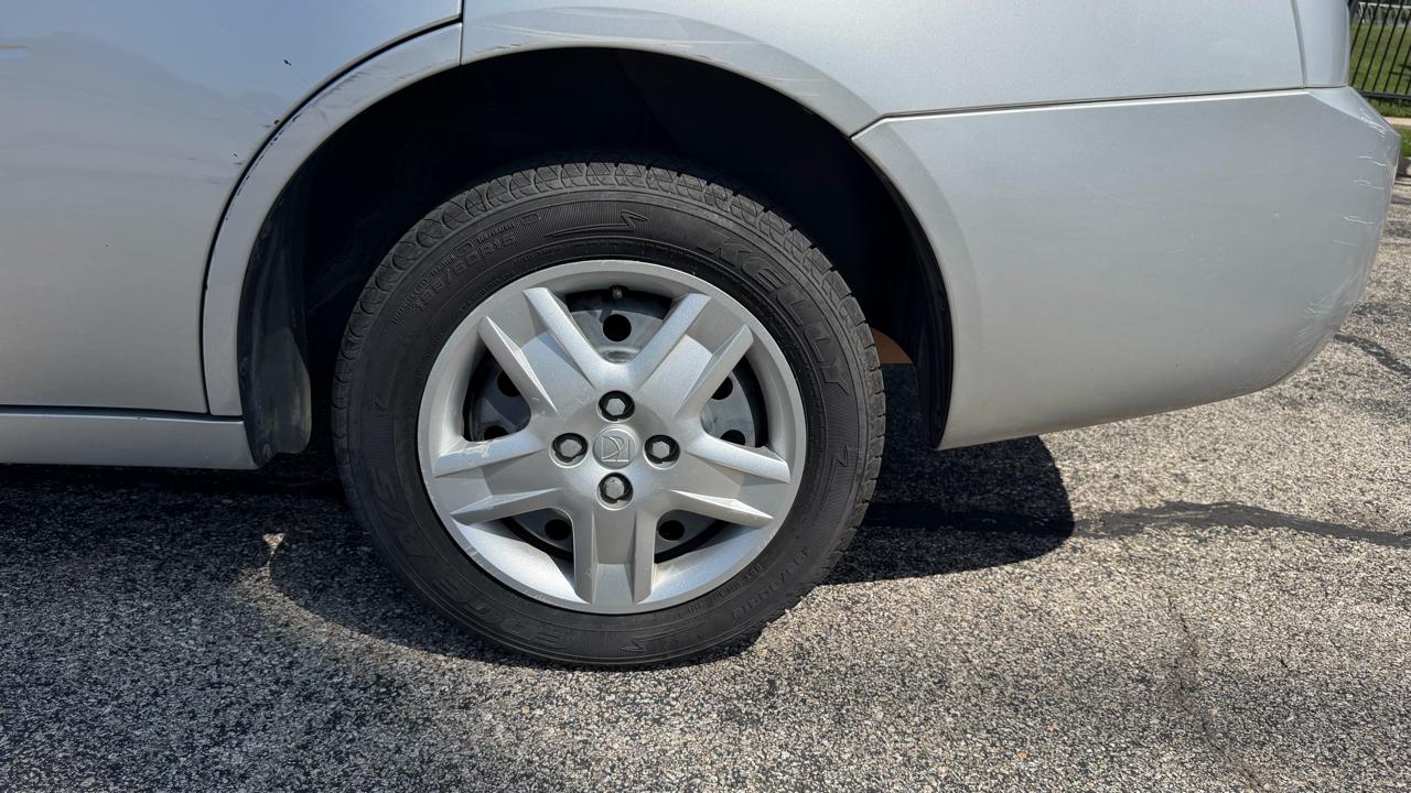 Saturn ION 4dr Sdn Auto ION 2 2007