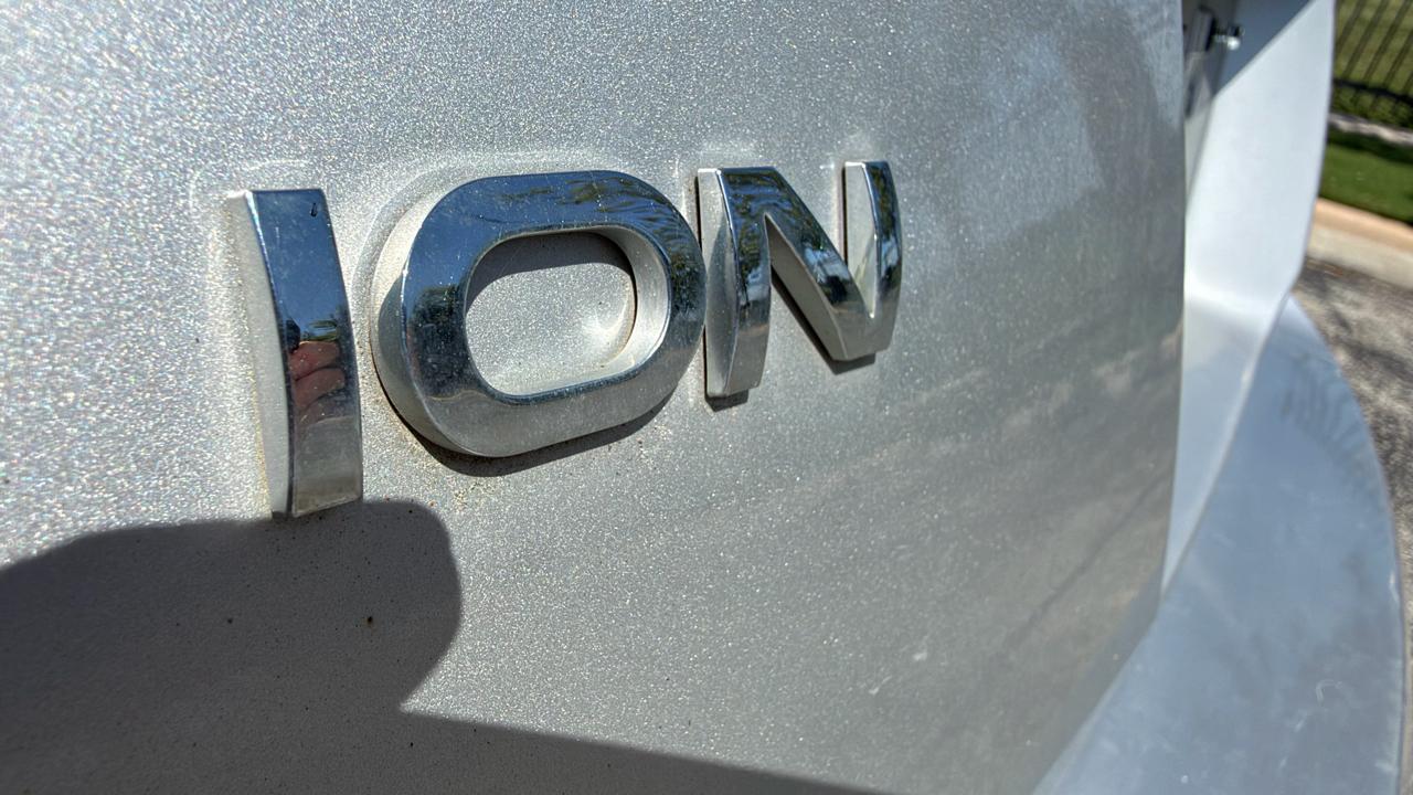 Saturn ION 4dr Sdn Auto ION 2 2007