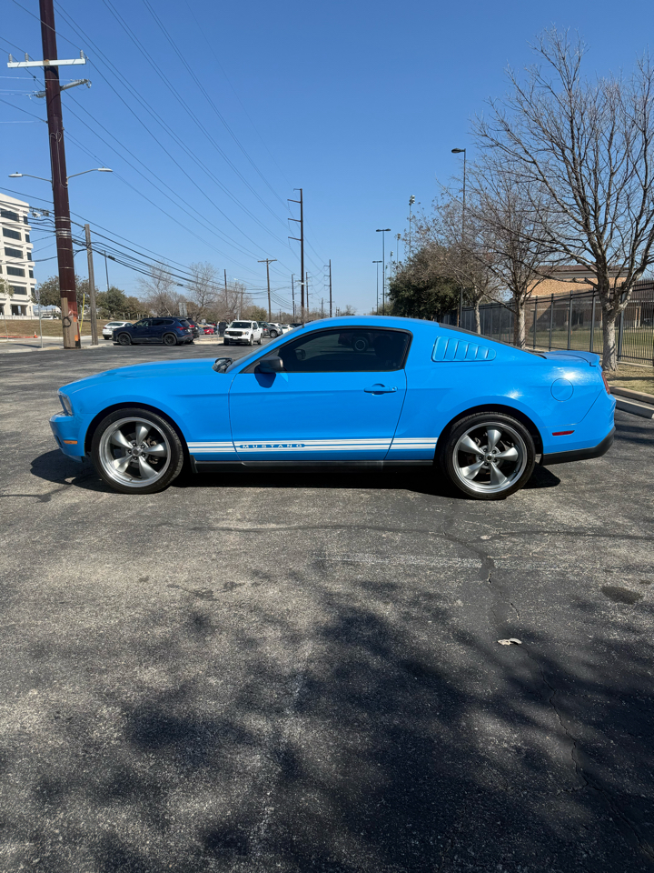 Ford Mustang 2dr Cpe V6 2010