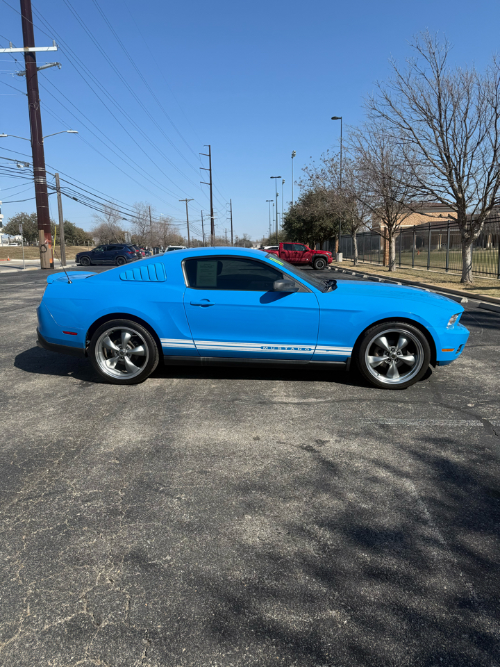 Ford Mustang 2dr Cpe V6 2010