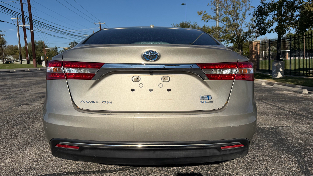 Toyota Avalon Hybrid 4dr Sdn XLE Premium (Natl) 2015